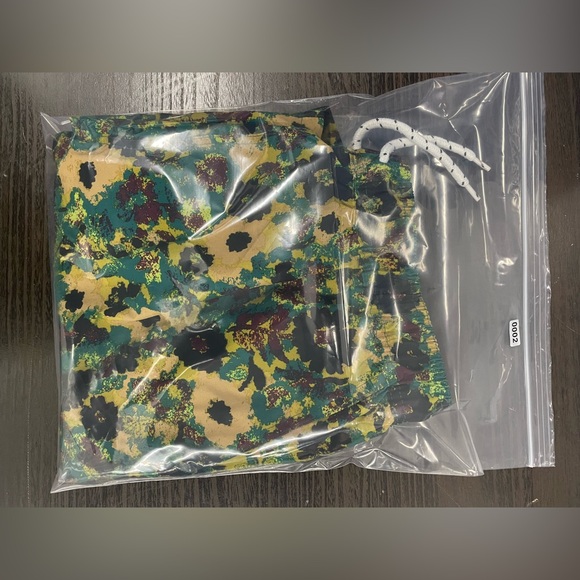 Floral Patterned Shorts with Drawstring - Picture 5 of 5